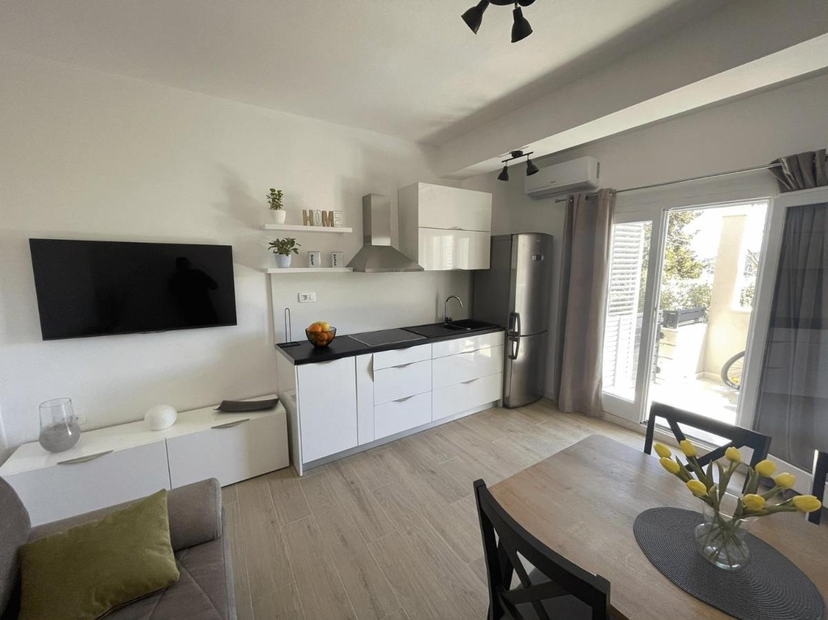 Apartment Meri Корчула Экстерьер фото